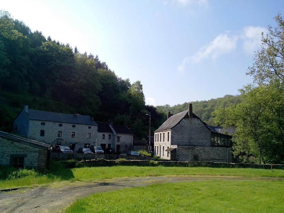 studio cosy Apartment in Wallonia, Belgium