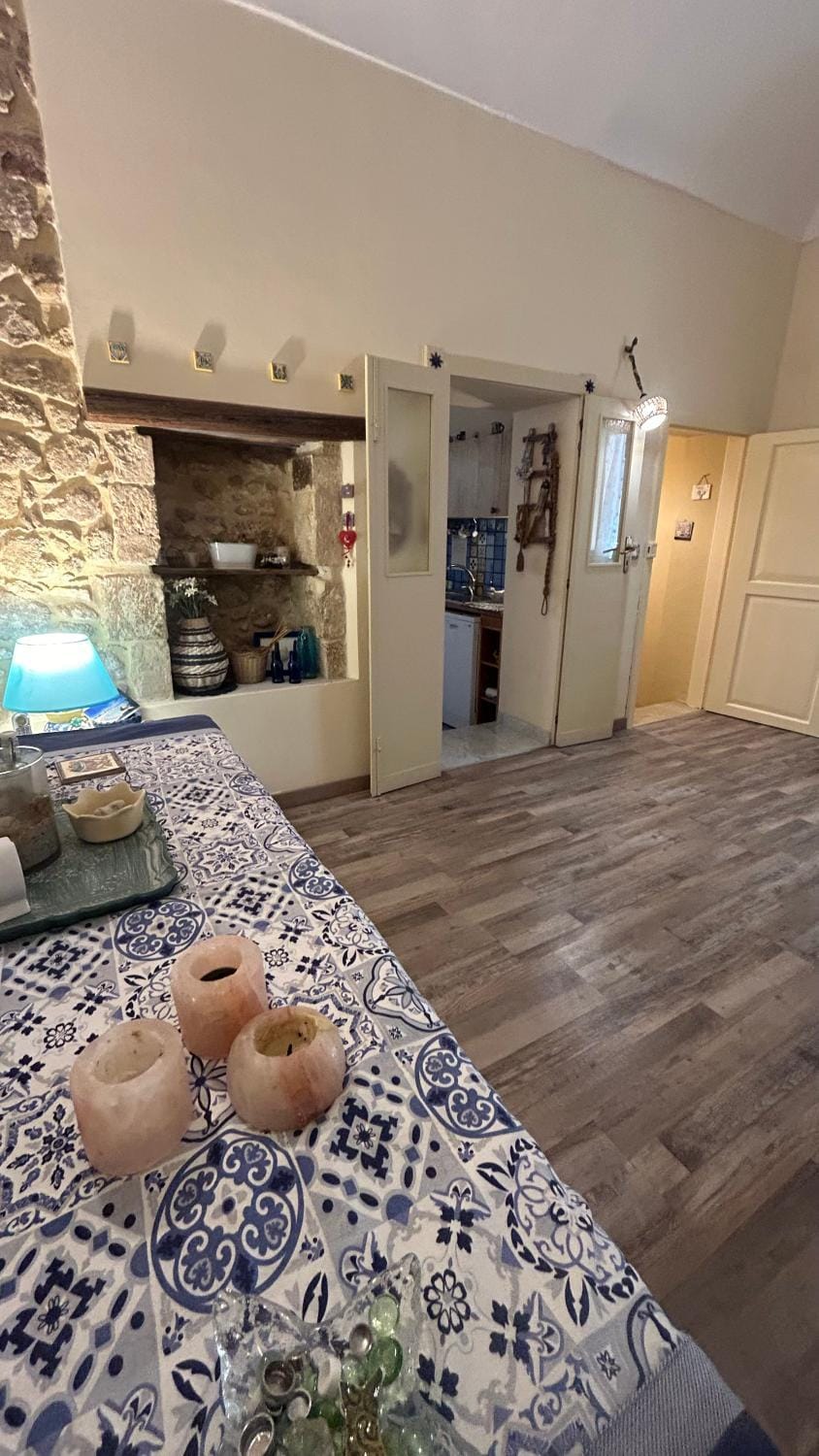 Casa Filemone Apartment in Syracuse