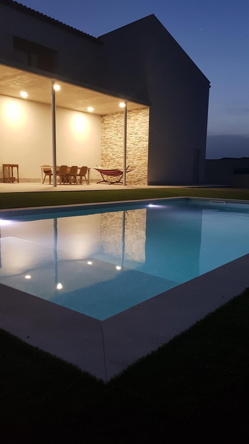 Casa con piscina y jardin privado OASIS DE DOLORS House in Catalonia