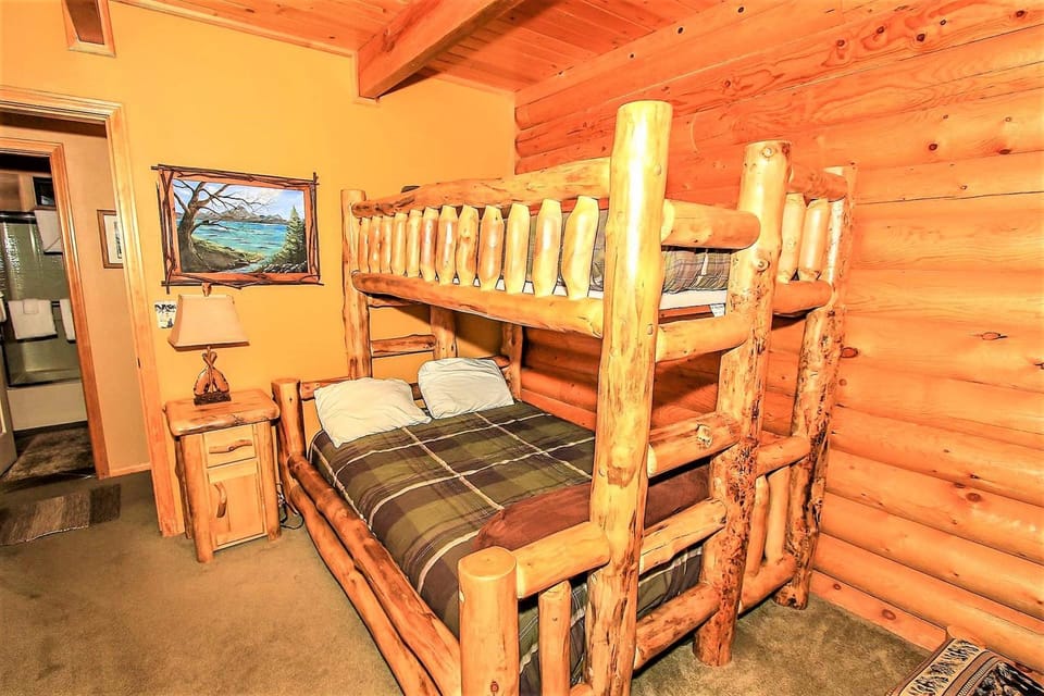 bunk bed