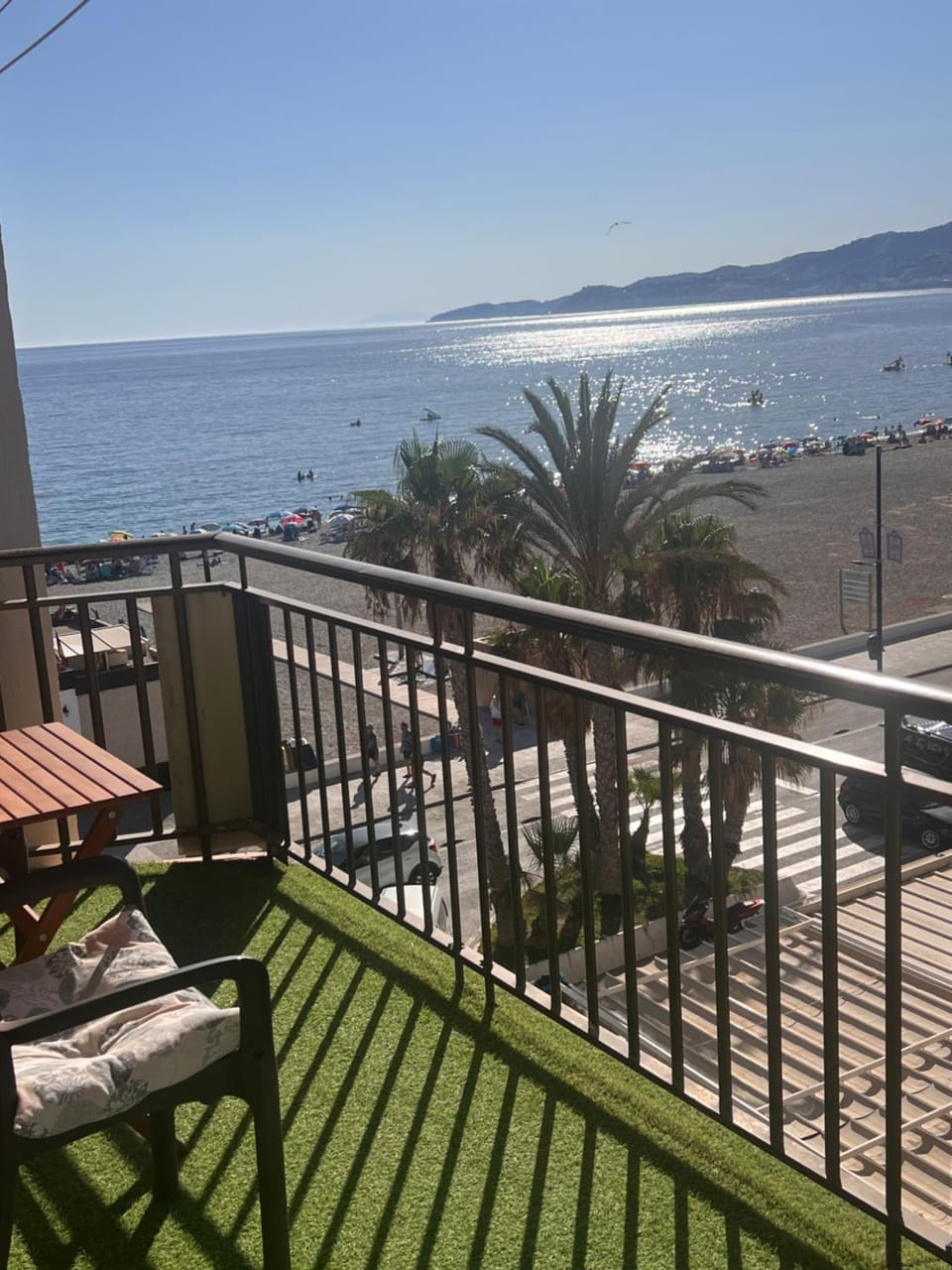 APARTAMENTO EN PRIMERA LÍNEA DE PLAYA Apartment in Costa Tropical
