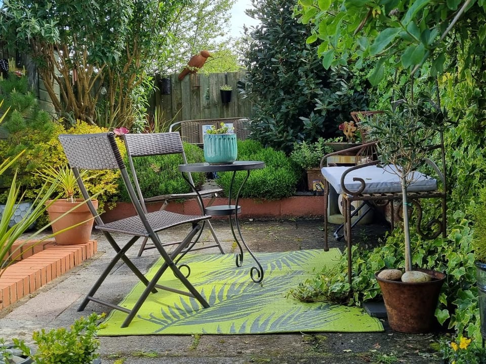 Patio, Garden
