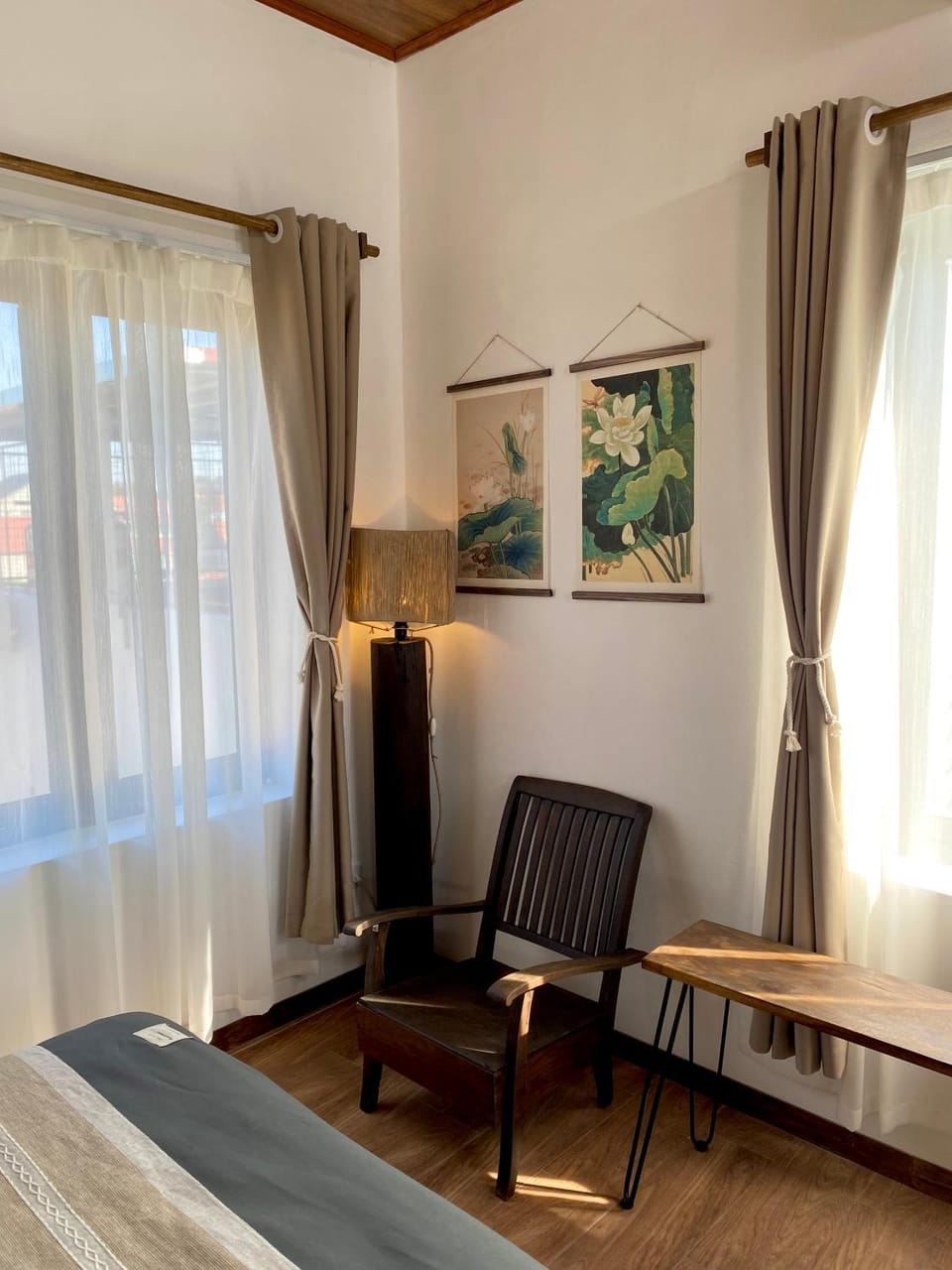 Seating area, Bedroom