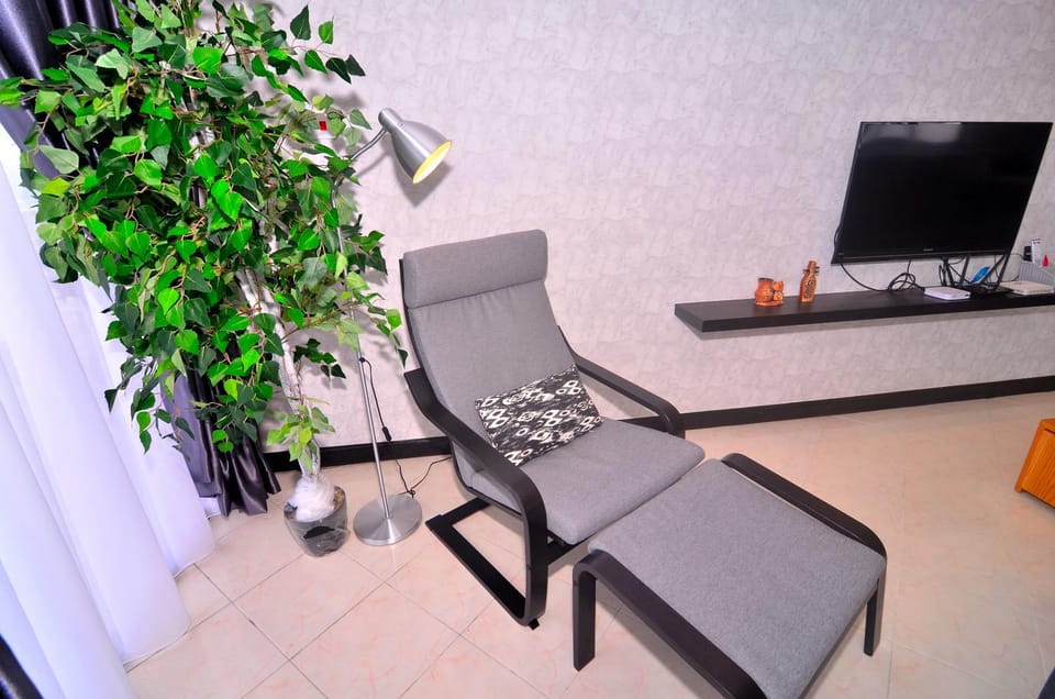 New Riverbank Suites - Waterfront Kuching City Apartment in Kuching