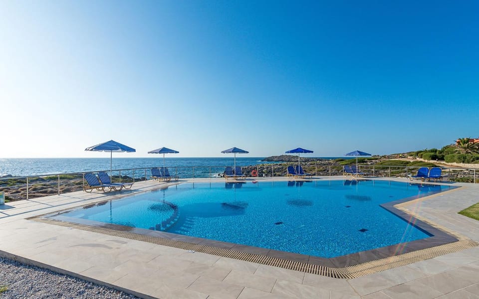 Pool view, Swimming pool, Swimming pool