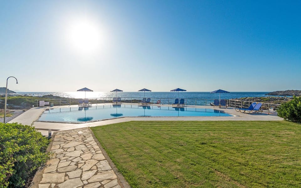 Pool view, Swimming pool, Swimming pool