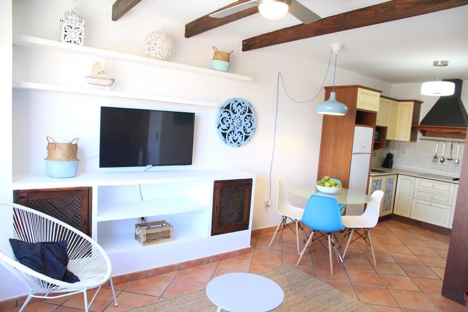 TV and multimedia, Seating area