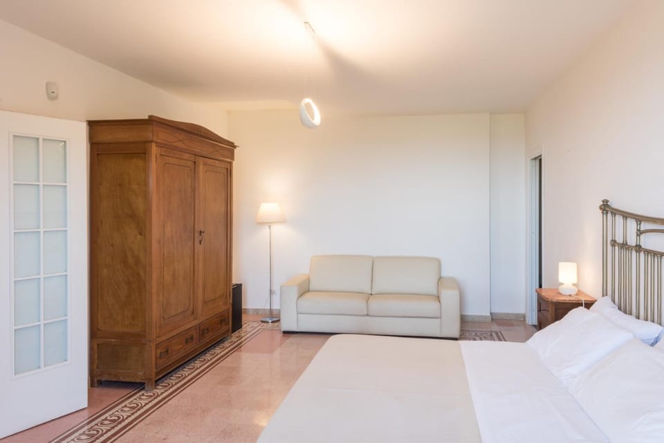 Casale Belvedere vista mare Bed and Breakfast in Sicily