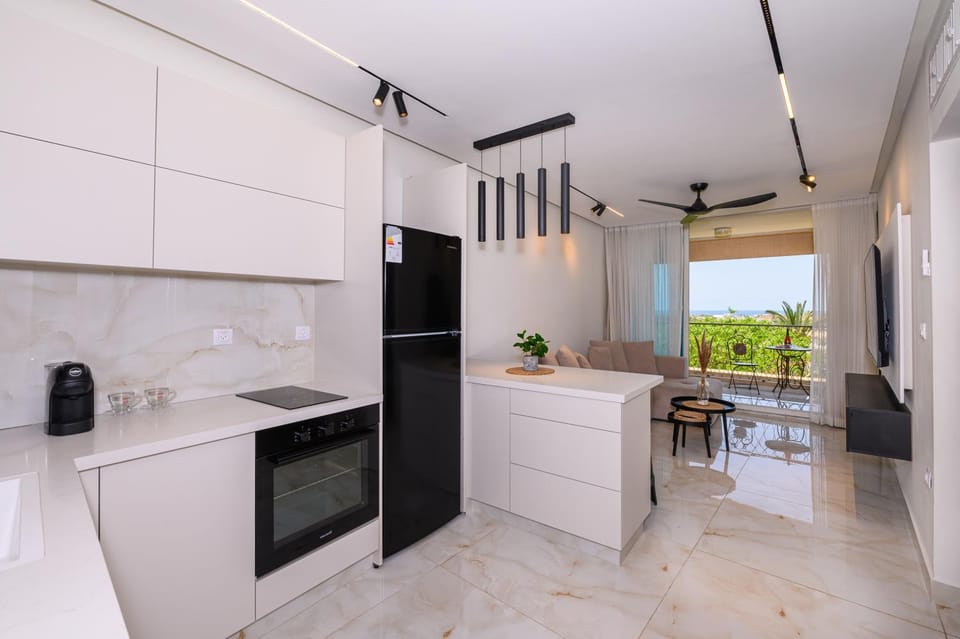 Royal Suite Caesarea Apartment hotel in Haifa District