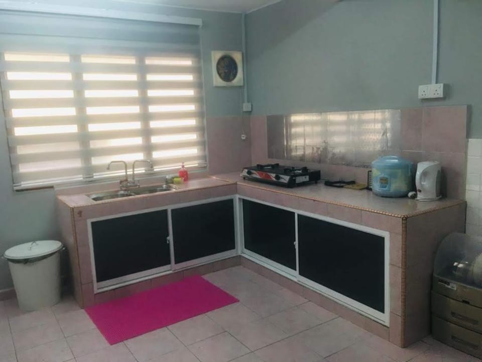 Home2Stay Damia @ Bukit Katil Bed and Breakfast in Malacca
