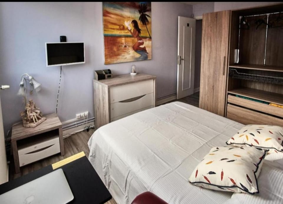 Chambres à louer cuisine salle de bain commune Apartment in Bourgogne-Franche-Comté