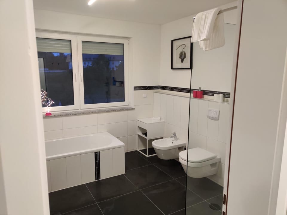 Toilet, Bathroom