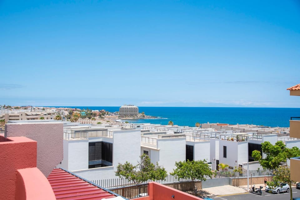 Sea view, Location