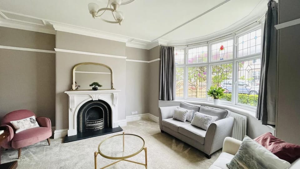 Tynedale Coastal Retreat Whitley Bay Sleeps 9 Vacation rental in Whitley Bay