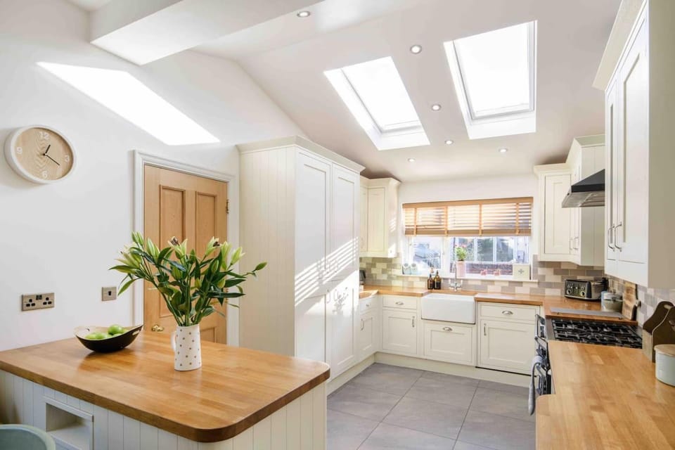 Tynedale Coastal Retreat Whitley Bay Sleeps 9 Vacation rental in Whitley Bay