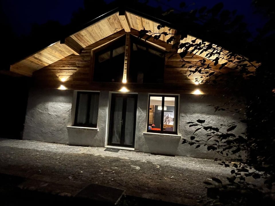 Property building, Night