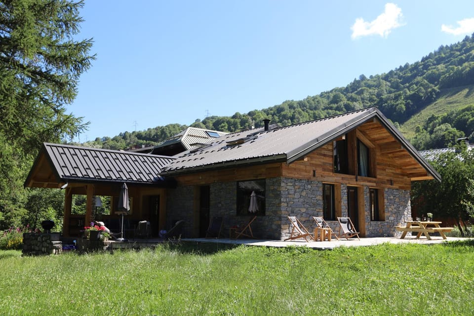 Property building, Day, Garden view