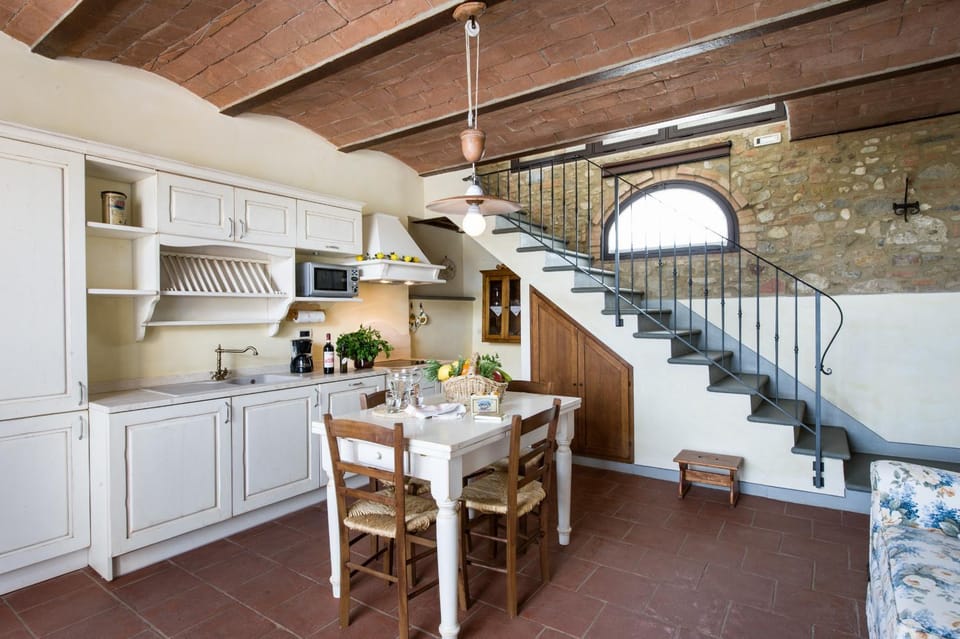 Fattoria Pogni Farm Stay in Tuscany