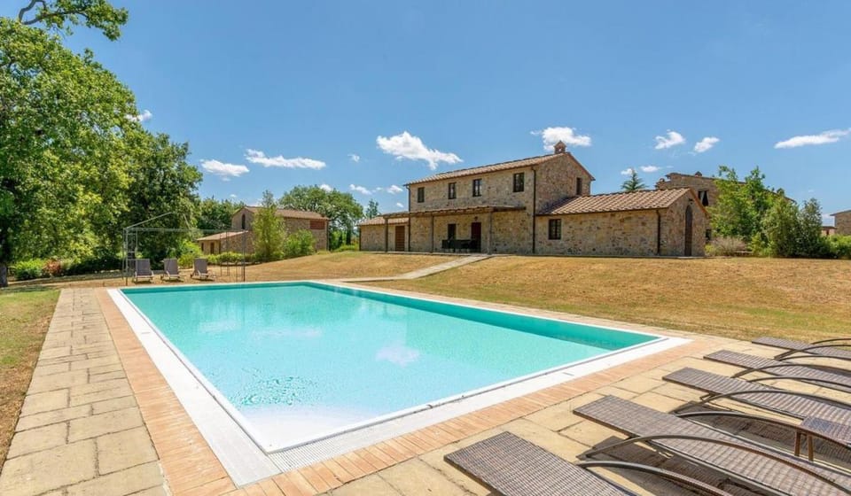 Property building, Garden view, Pool view