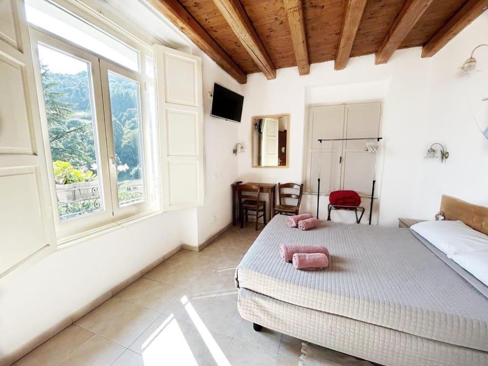 Bed, View (from property/room), Bedroom