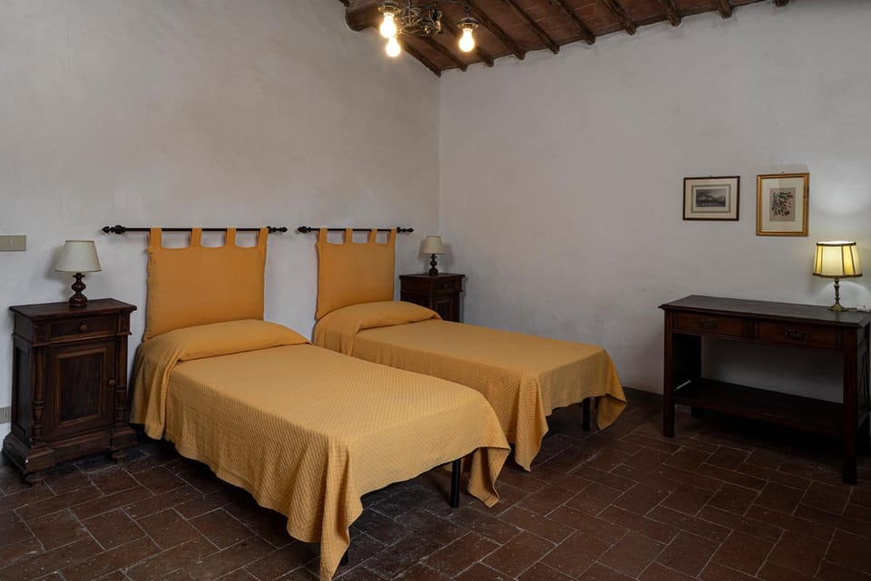 Borgo Villa Certano - Case Vacanza in Toscana Farm Stay in Tuscany