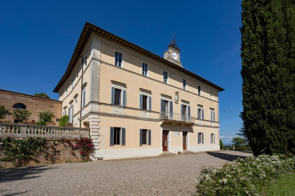 Borgo Villa Certano - Case Vacanza in Toscana Farm Stay in Tuscany