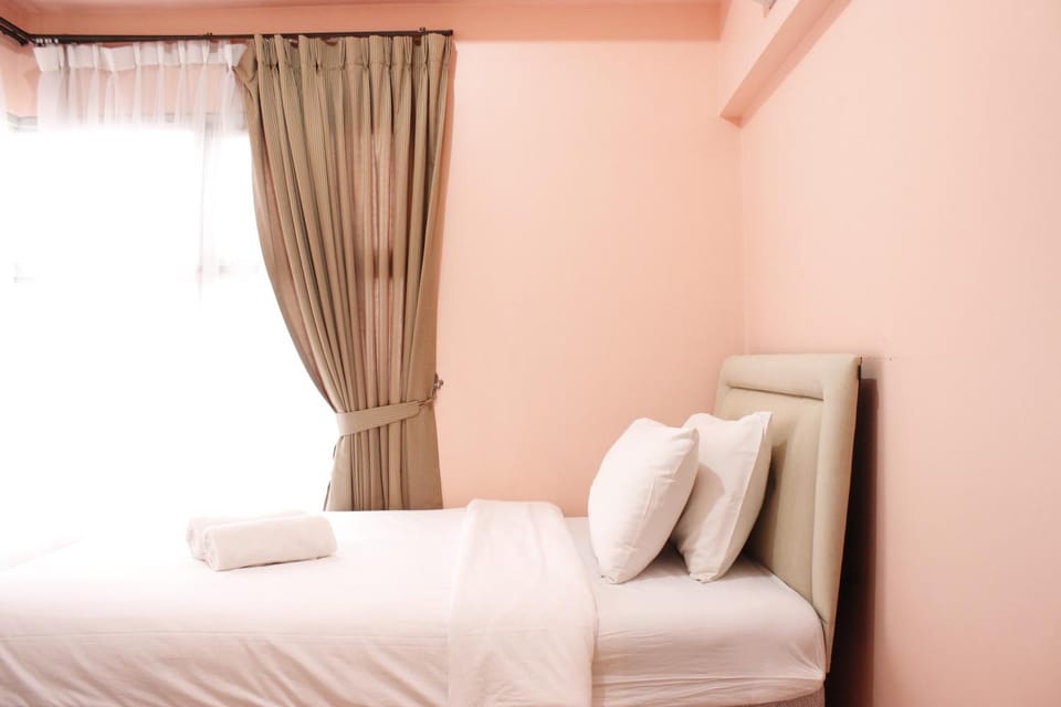 Deluxe 2BR Apartment at Newton Residence Bandung with Mountain View By Travelio Apartment in Bandung