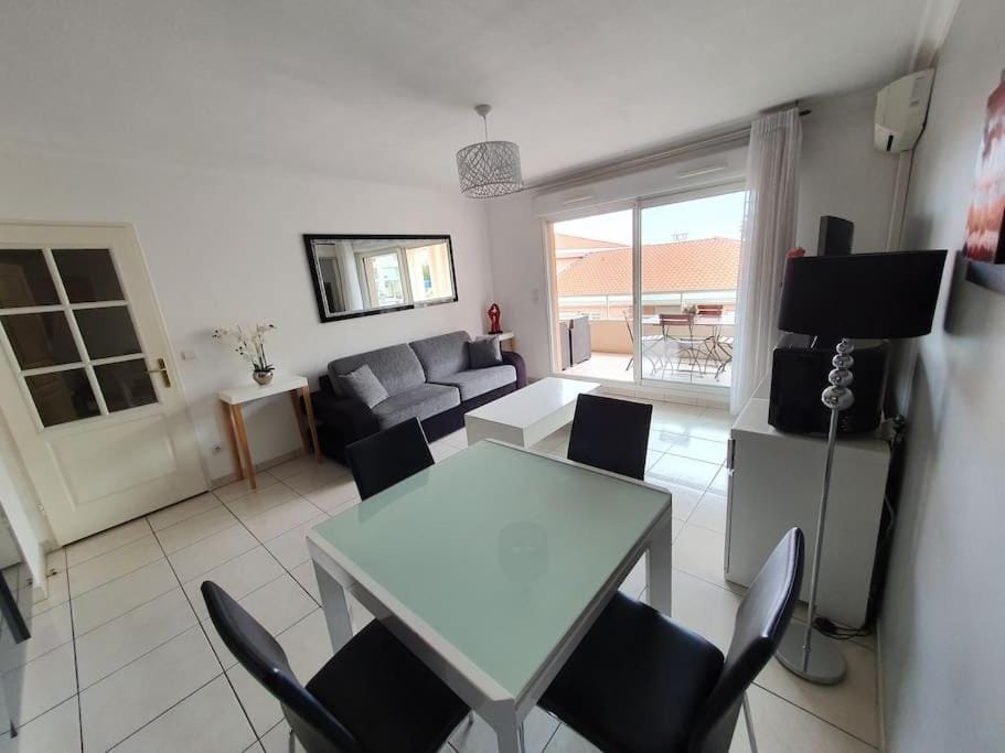 Domaine Juan Flore Apartment in Antibes