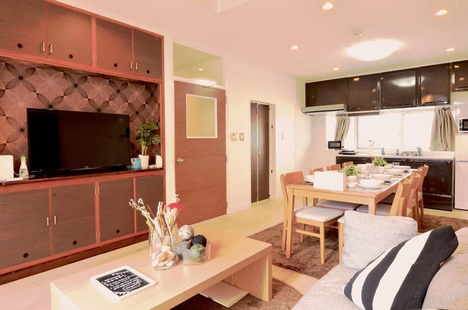 Purple House Apartment in Okinawa Prefecture