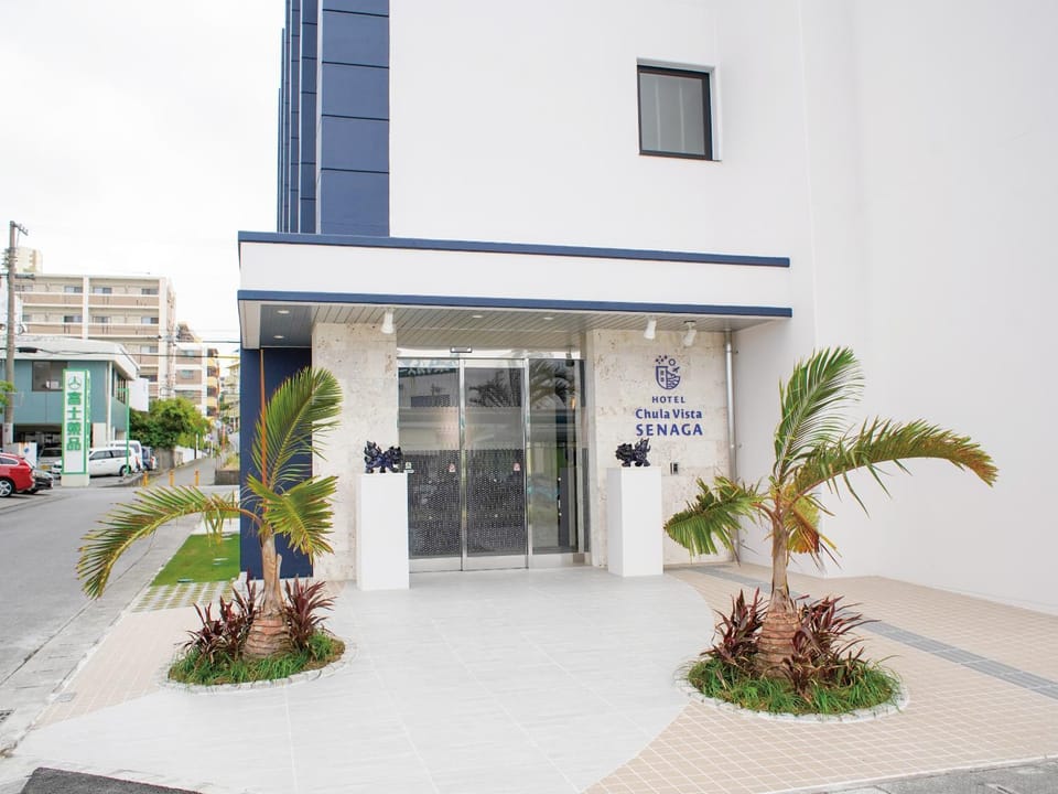 Property building, Facade/entrance