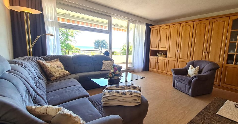 Goldene Ruh - App 205 - in unmittelbarer Strandlage mit Seeblickbalkon Apartment in Grömitz