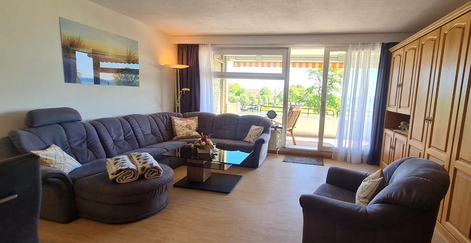 Goldene Ruh - App 205 - in unmittelbarer Strandlage mit Seeblickbalkon Apartment in Grömitz