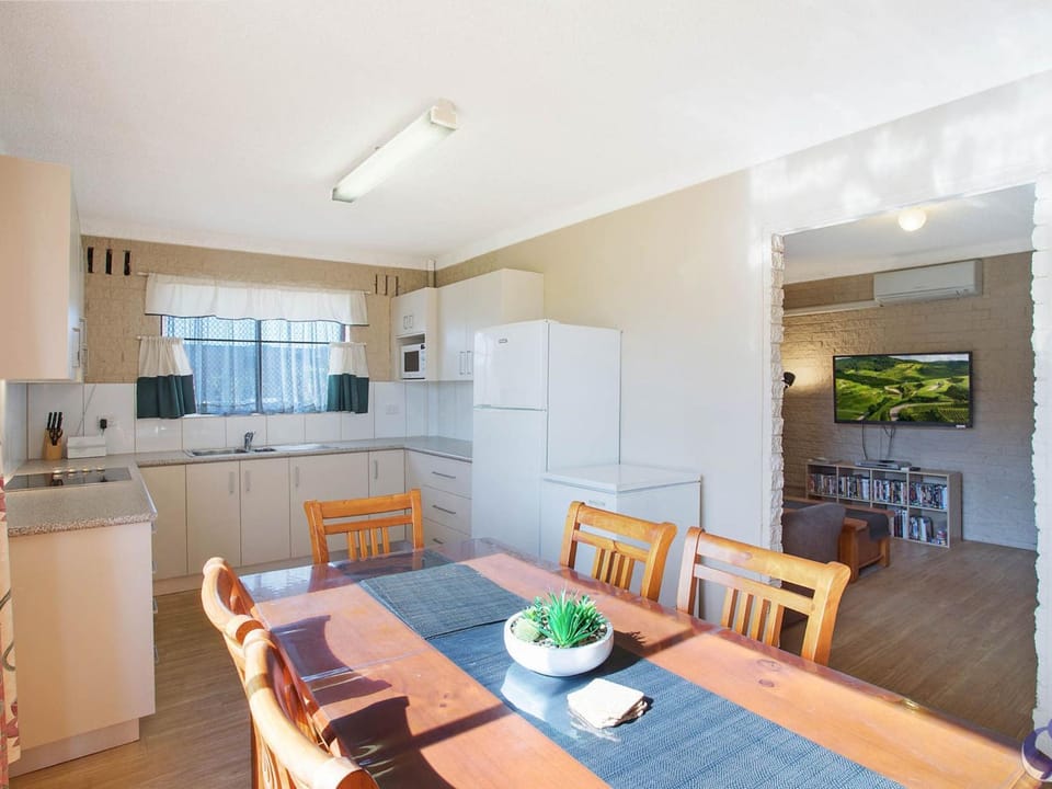 Apollo Unit 12 Ground Floor Apartment in Narooma
