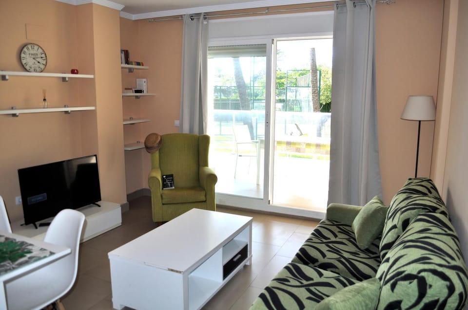Brisas A1, 2 dormitorios, playa a 100m, by Bookindenia Apartment in Marina Alta