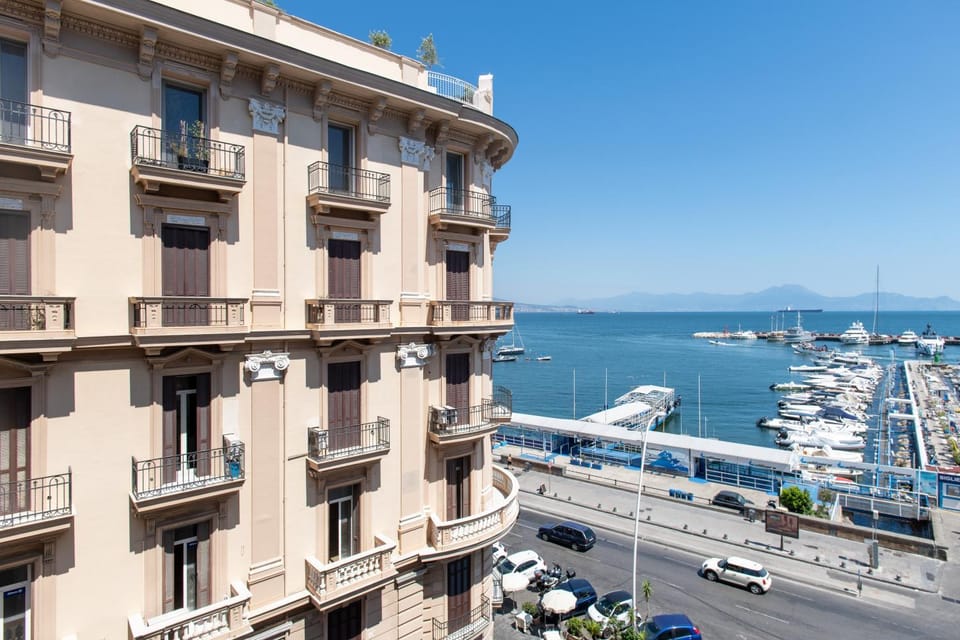 Neighbourhood, City view, Sea view