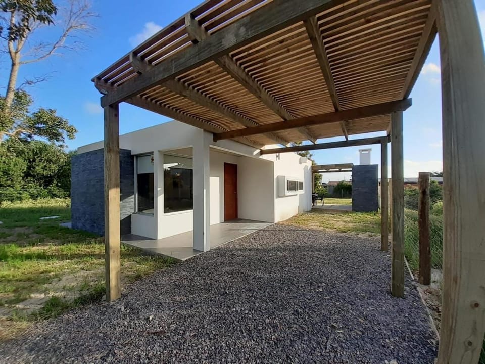 Casa Aires Del Mar House in La Paloma