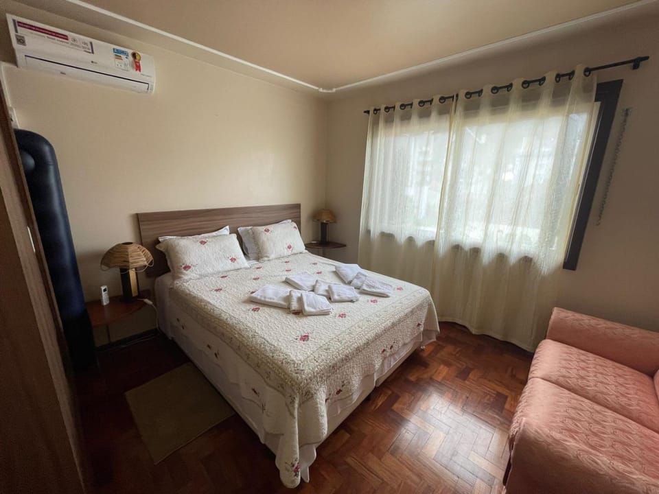 Apartamento para 10 pessoas - Blumenhaus 202 - uma quadra da Rua Coberta! Apartment in Gramado