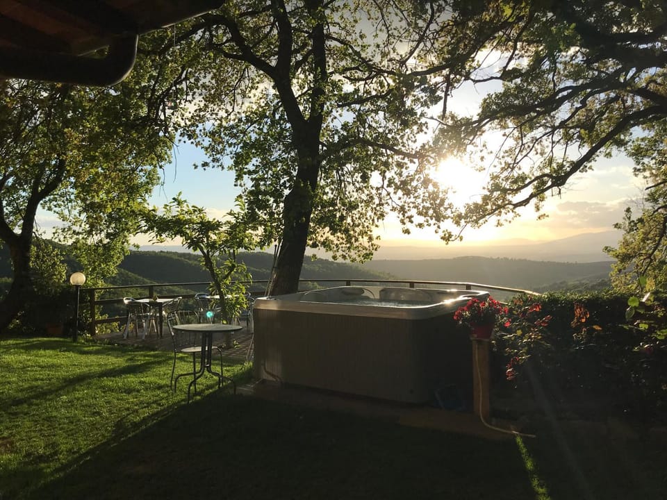 Hot Tub, Open Air Bath