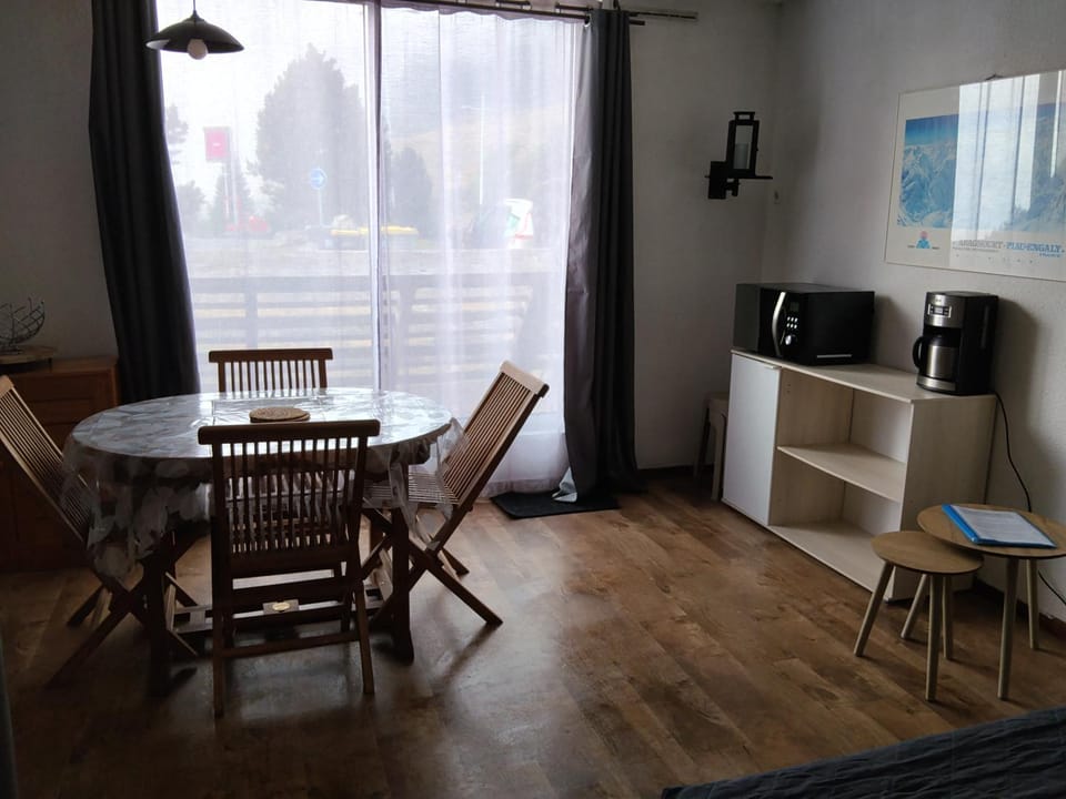 studio cabine pieds de pistes Cabin in Saint-Lary-Soulan