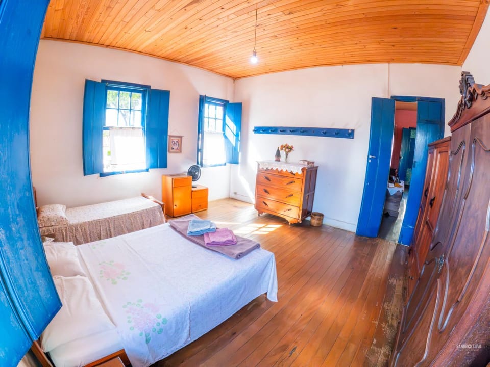 Hospedaria Vó Zazá Bed and Breakfast in Carrancas
