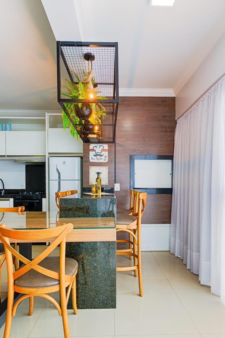 APT NOVO, LOCALIZAÇÃO PRIVILEGIADA 60 MT DO TERMAS Apartment in State of Santa Catarina