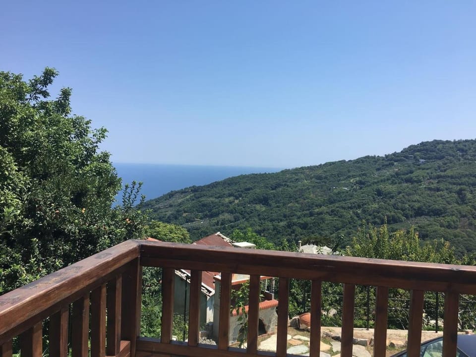 Balcony/Terrace, Mountain view, Sea view