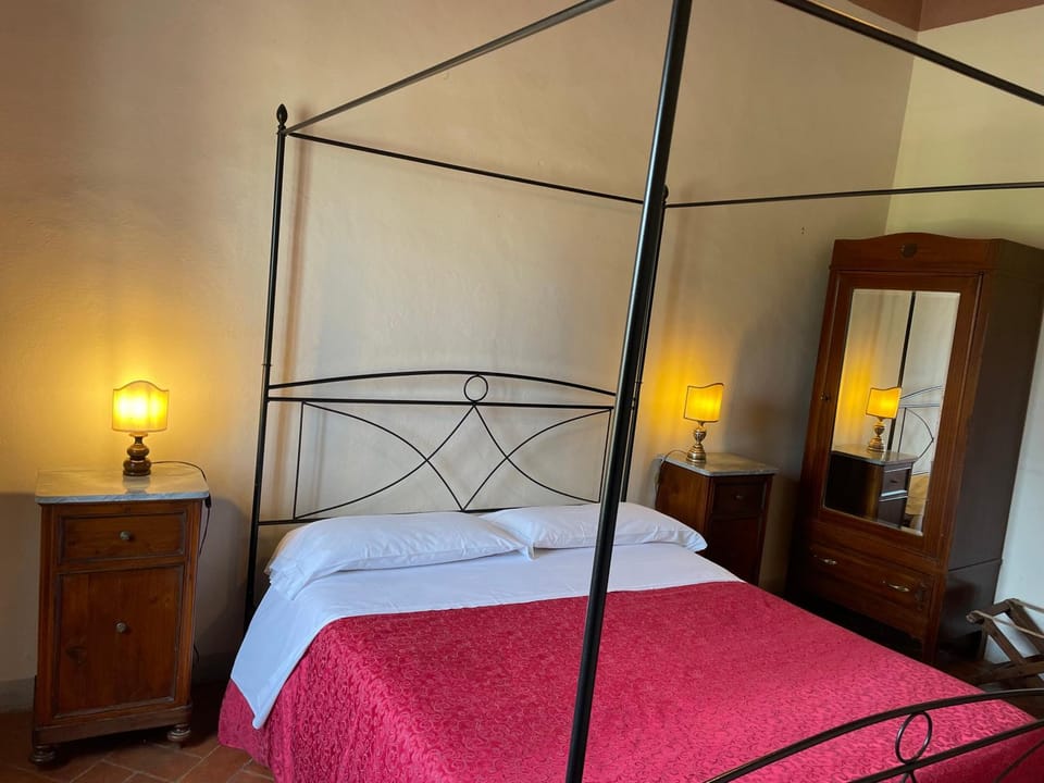 Fattoria Di Cavaglioni Farm Stay in Tuscany