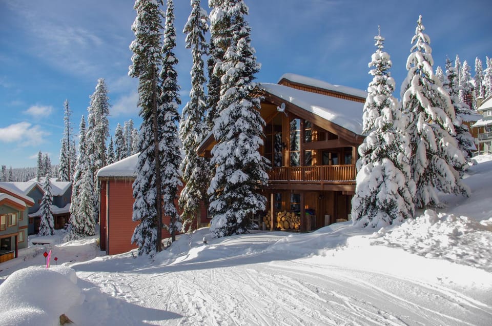 Crystal View Chalet in British Columbia