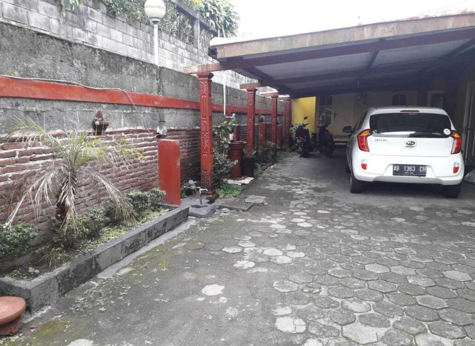 Area and facilities