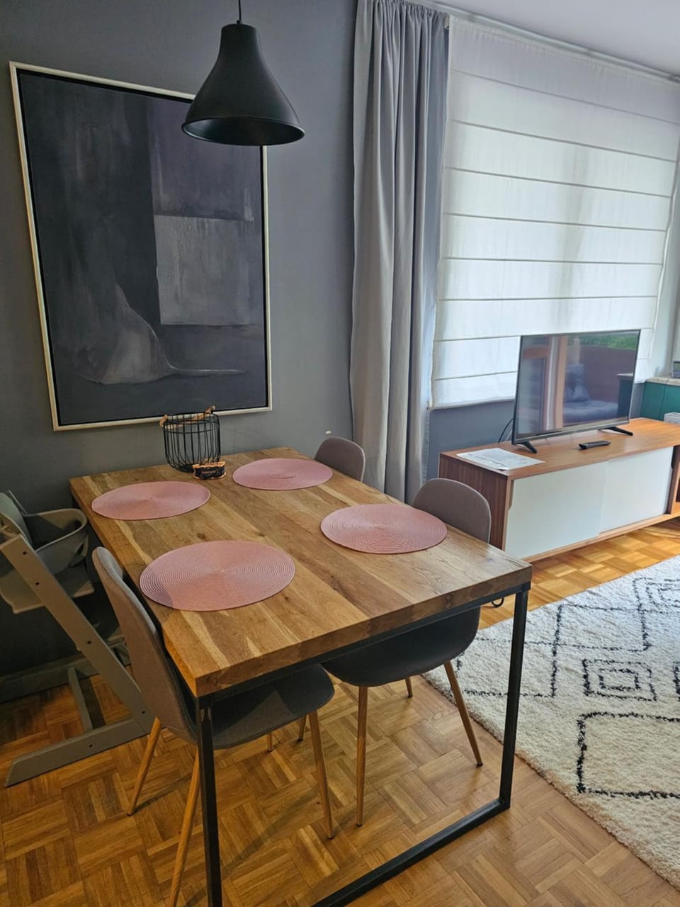 TV and multimedia, Living room, Dining area