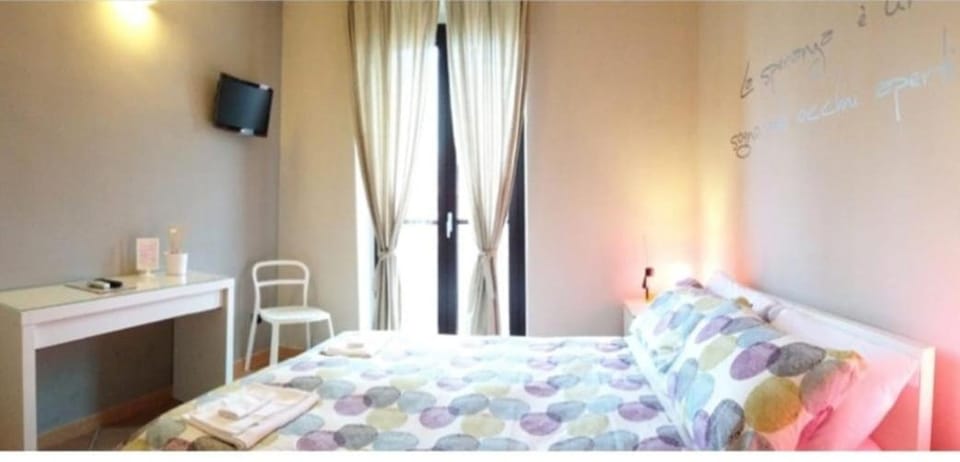 Balcony/Terrace, Bedroom, City view