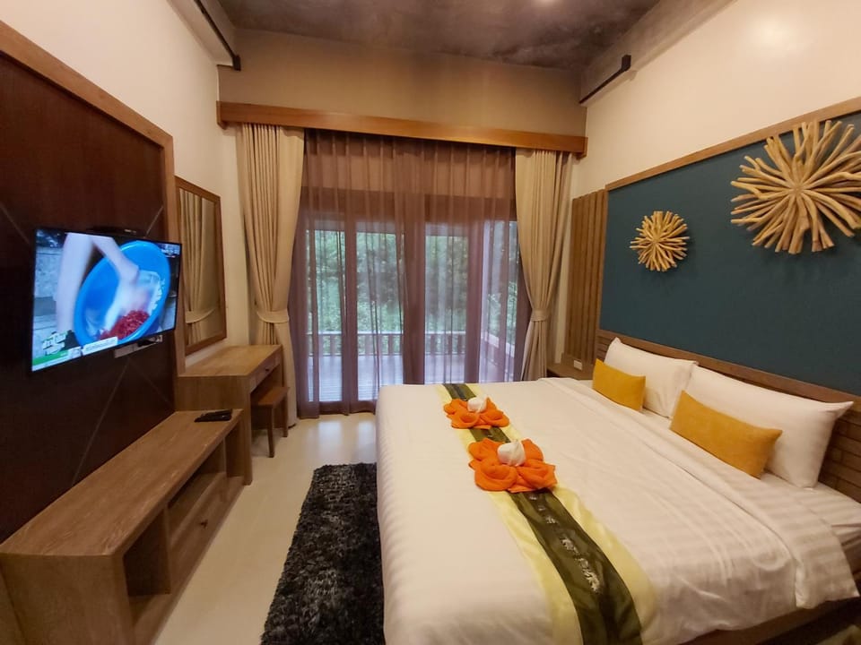 TV and multimedia, Photo of the whole room