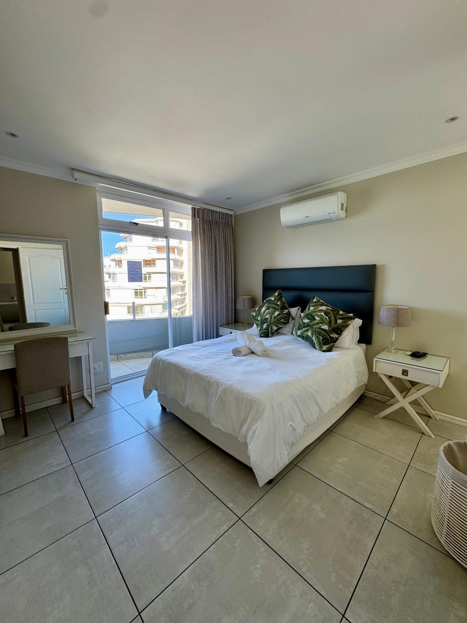 TV and multimedia, Bedroom, air conditioner