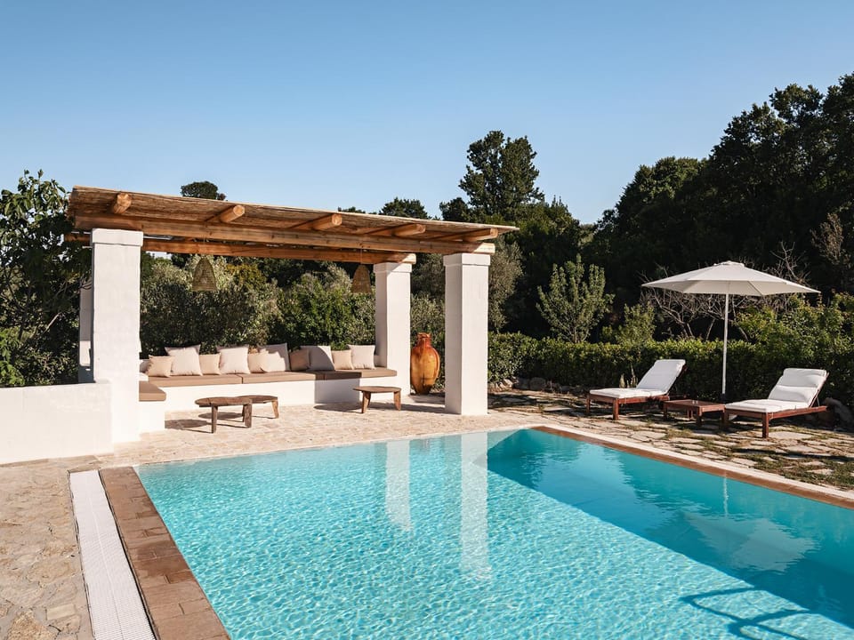 Swimming pool, Swimming pool